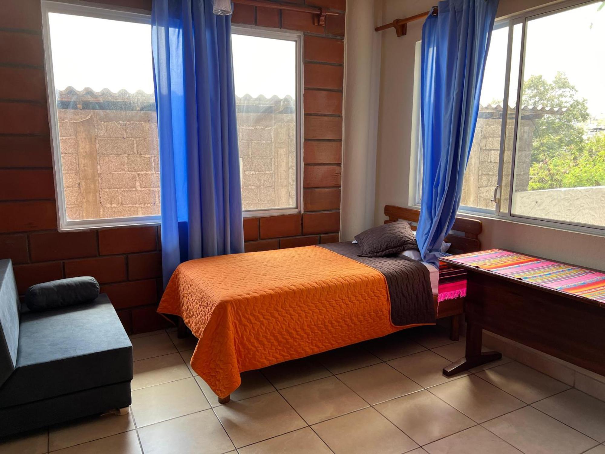 Hostal Cattleya Puerto Baquerizo Moreno Extérieur photo